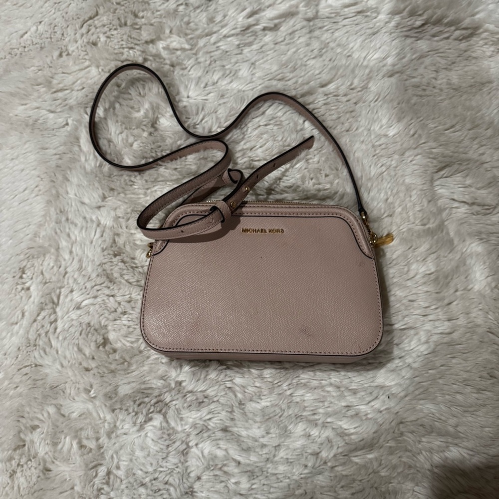Michael Kors Crossbody Bag